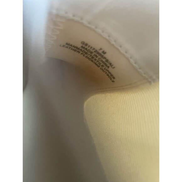 MIA Cream Faux Snakeskin Chunky Platform Chelsea Boots Lug Sole Women’s 7M - Picture 12 of 12